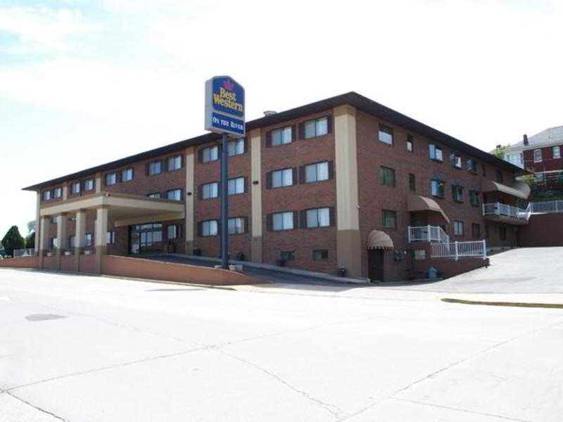 הניבאל Best Western On The River מראה חיצוני תמונה