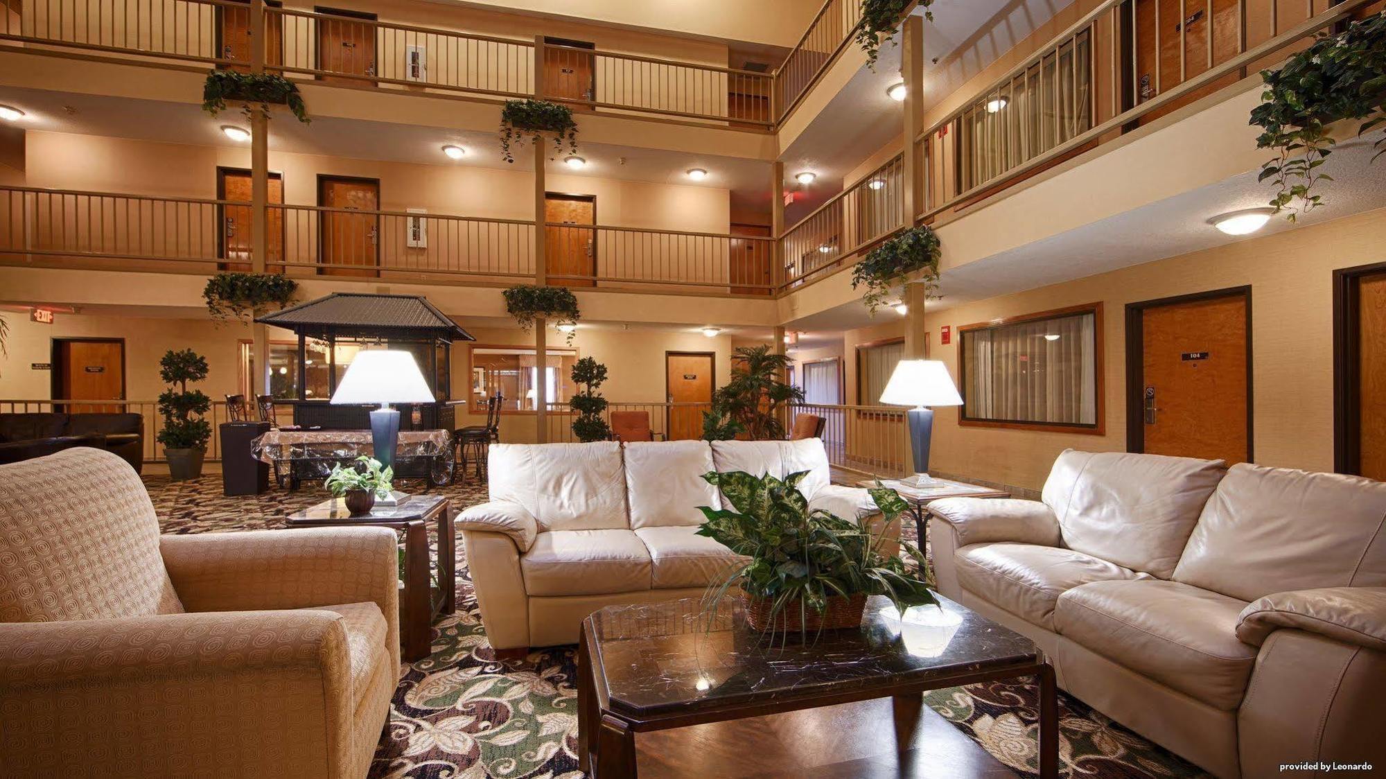 הניבאל Best Western On The River מראה חיצוני תמונה